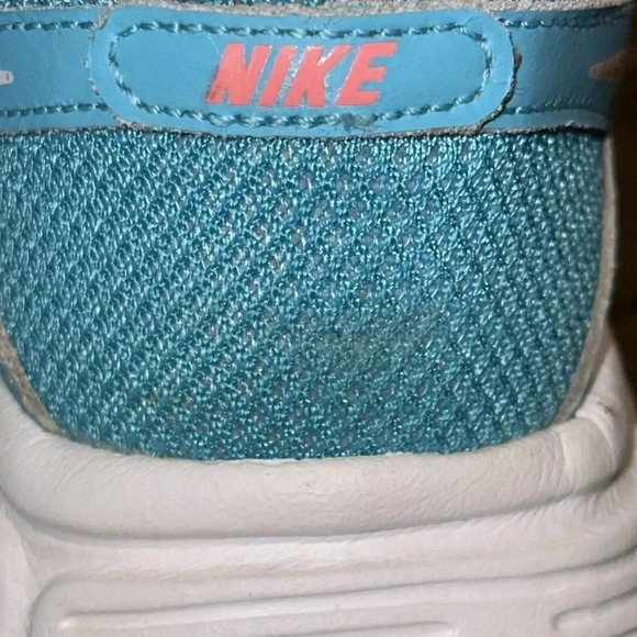 nike revolution 2 clearwater women’s sneakers shoes blue/pink usa size 8 - Picture 8 of 9